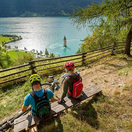 Sankt Johann Spa Suites & Apartments Prato allo Stelvio Bagian luar foto
