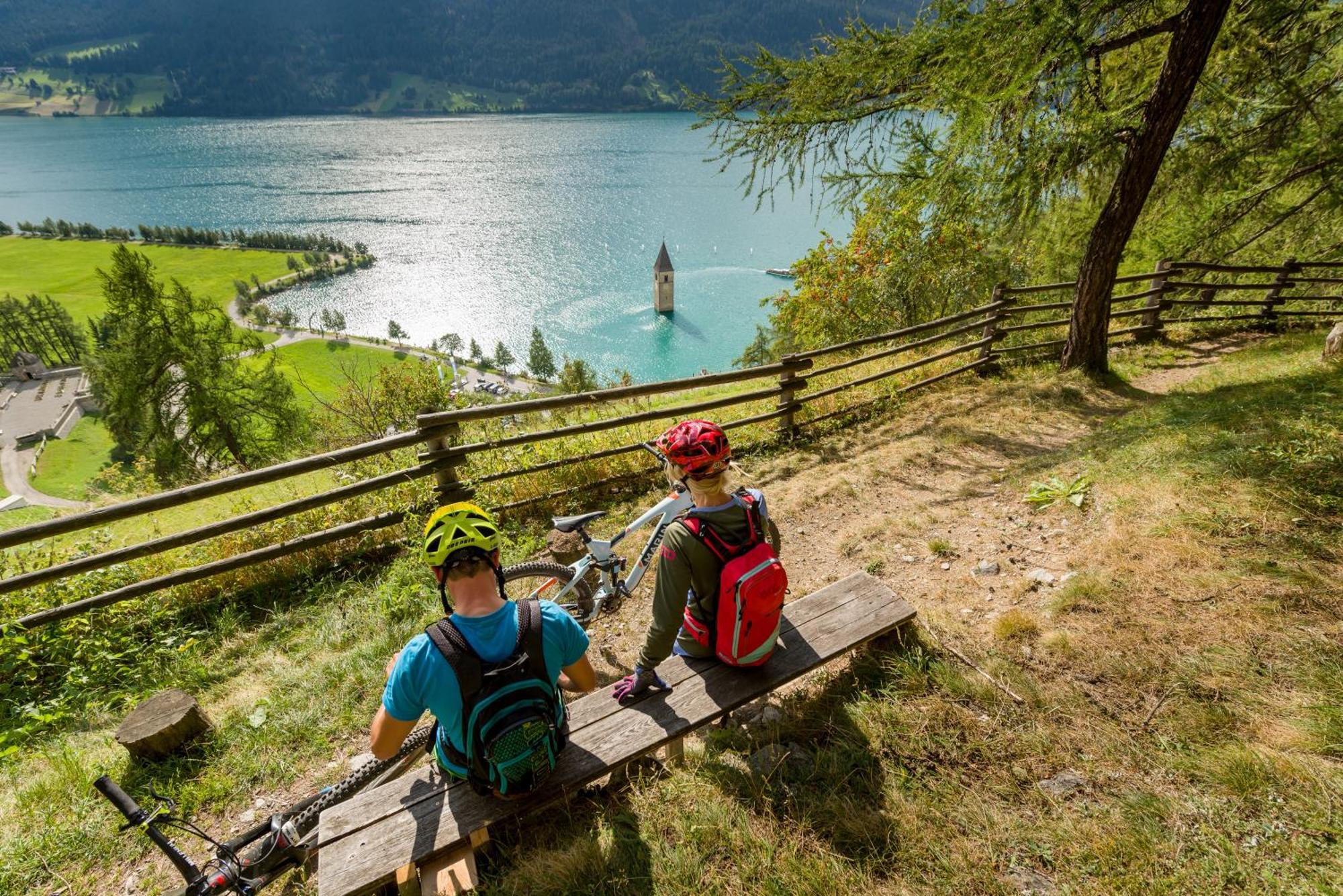 Sankt Johann Spa Suites & Apartments Prato allo Stelvio Bagian luar foto