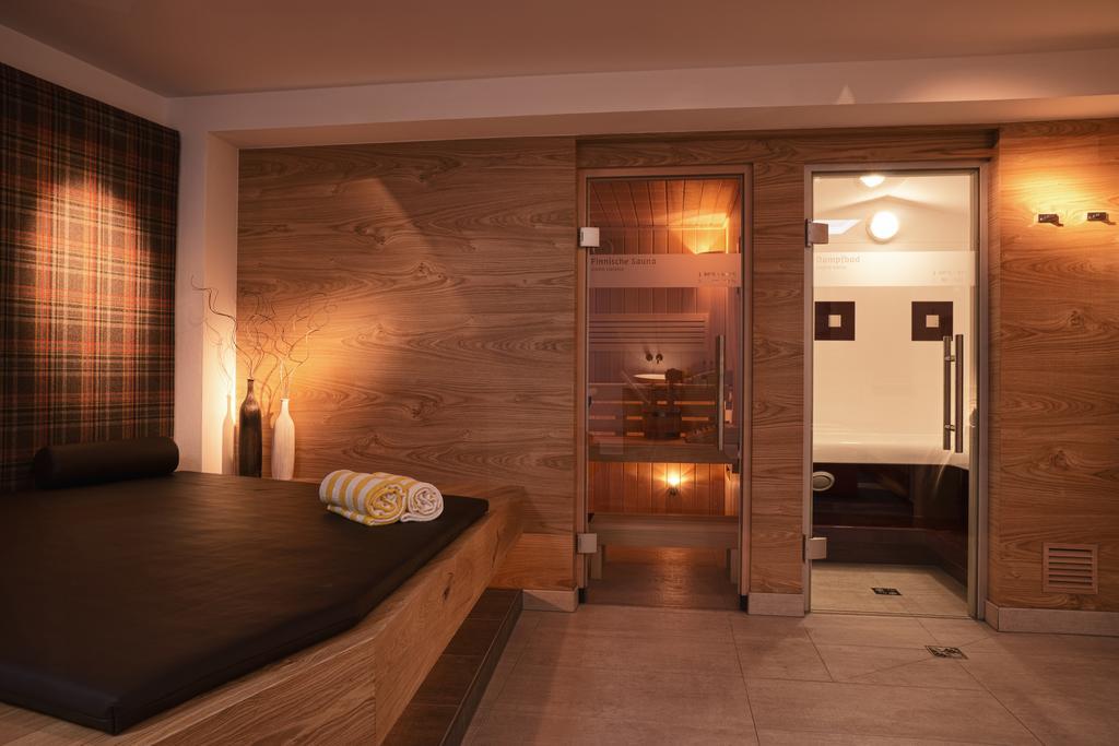 Sankt Johann Spa Suites & Apartments Prato allo Stelvio Bagian luar foto
