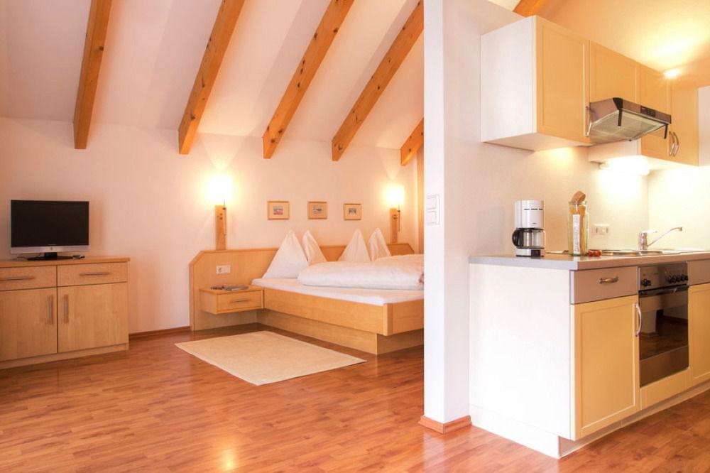 Sankt Johann Spa Suites & Apartments Prato allo Stelvio Bagian luar foto