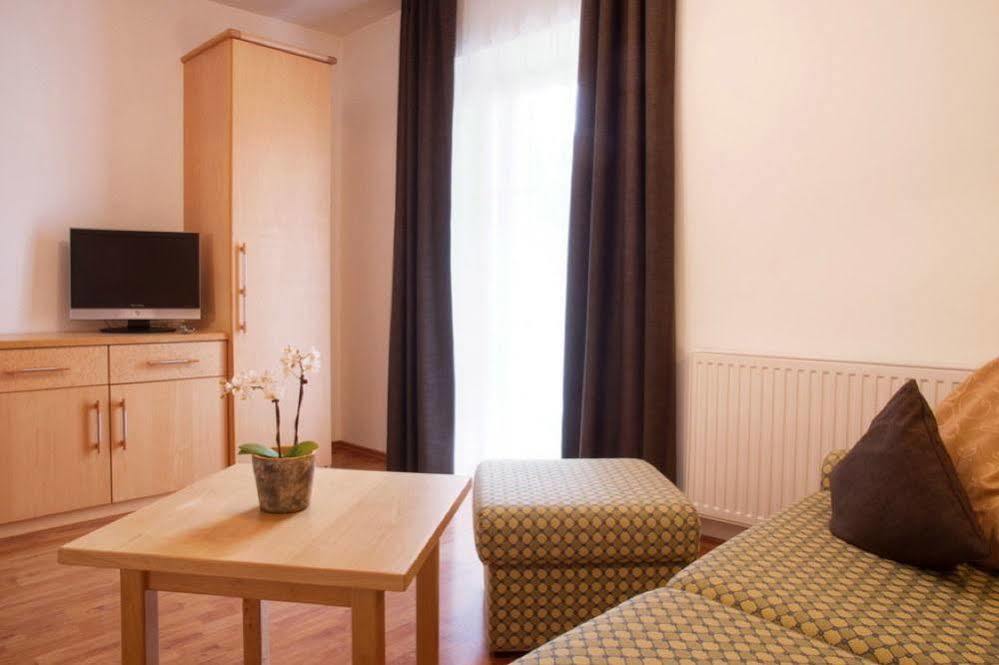 Sankt Johann Spa Suites & Apartments Prato allo Stelvio Bagian luar foto