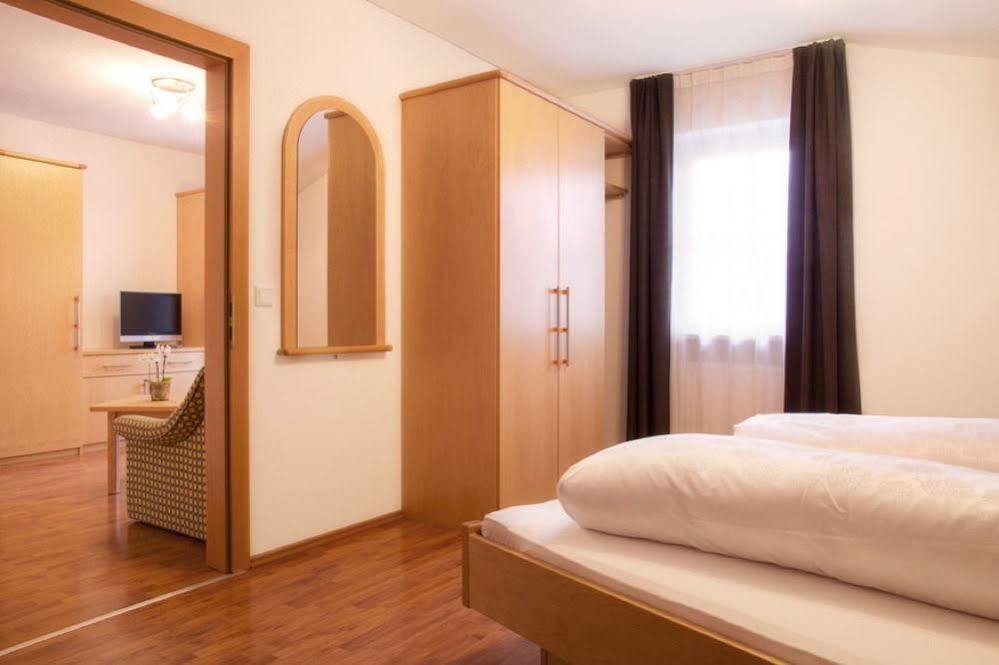 Sankt Johann Spa Suites & Apartments Prato allo Stelvio Bagian luar foto